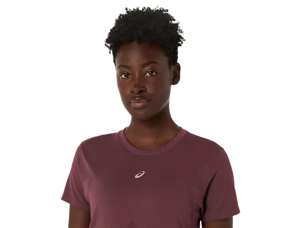 Asics Road Seamless SS Tee | Dark Currant - Image 4