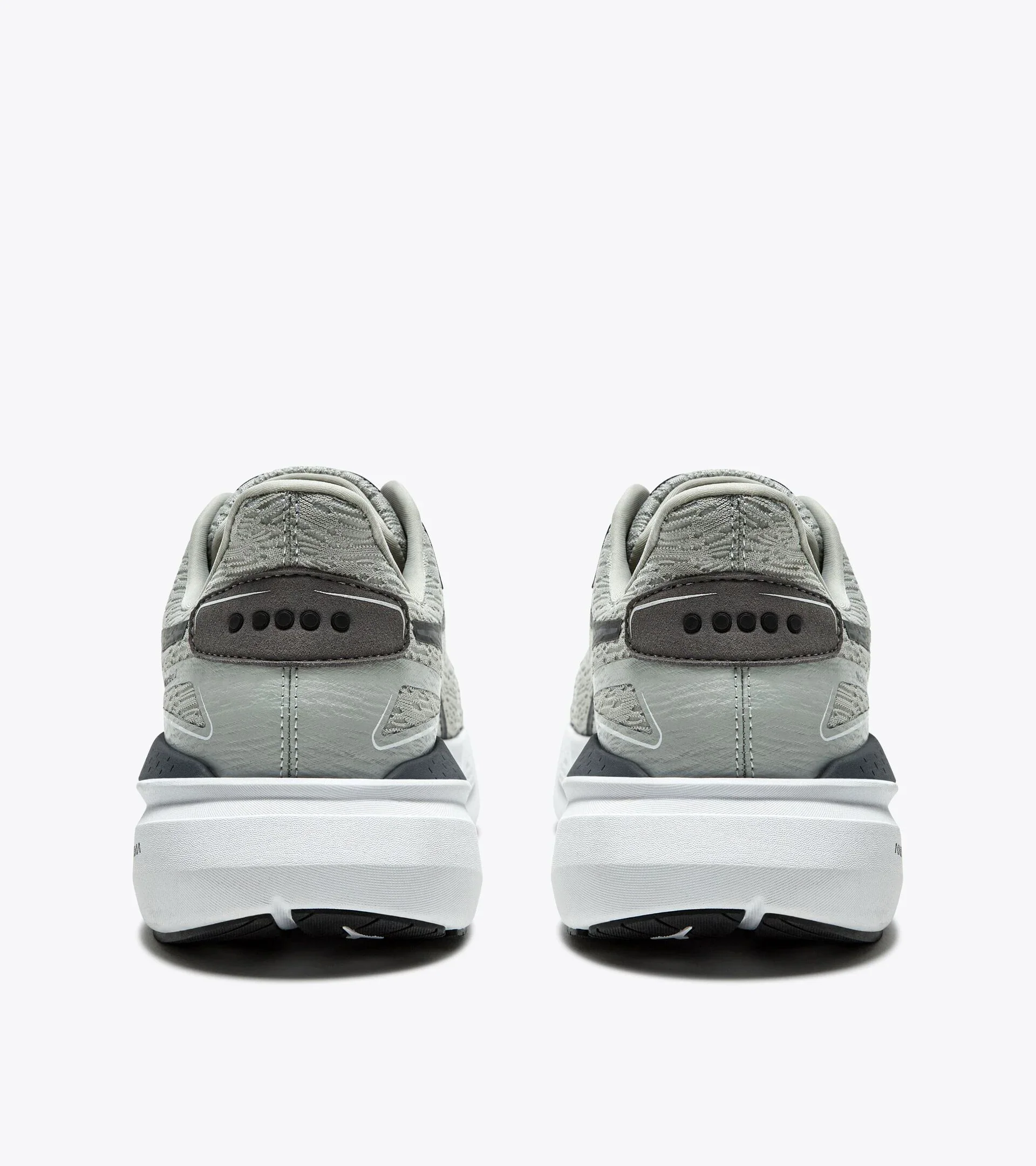 Diadora Nucleo 2 | Steel Grey/Black - Image 3