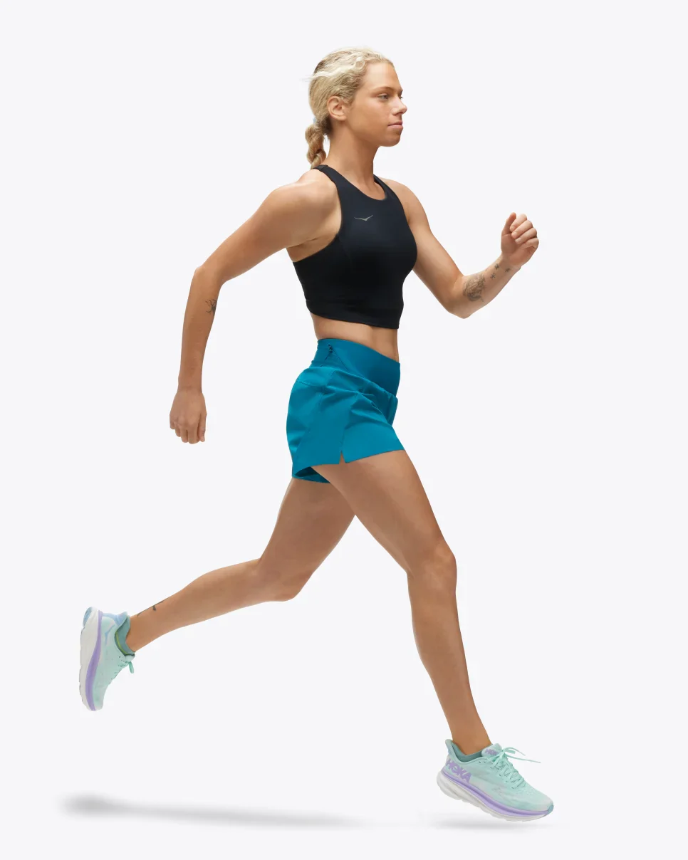 Hoka Womens Elaro Crop Bra | Black - Image 3