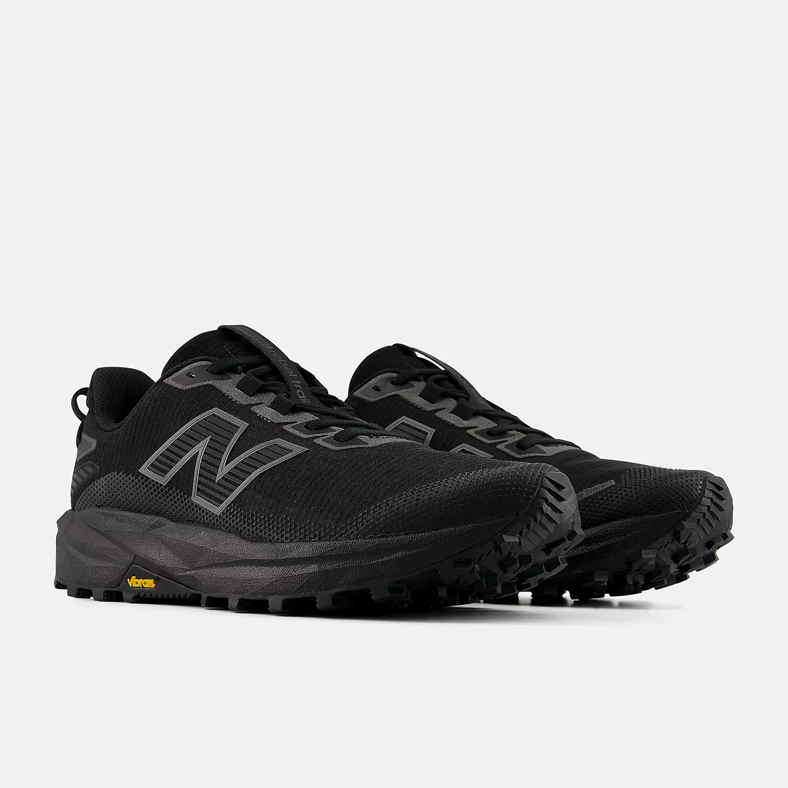 New Balance Mens FuelCell Rebel Trail | Black/Metallic - Image 3