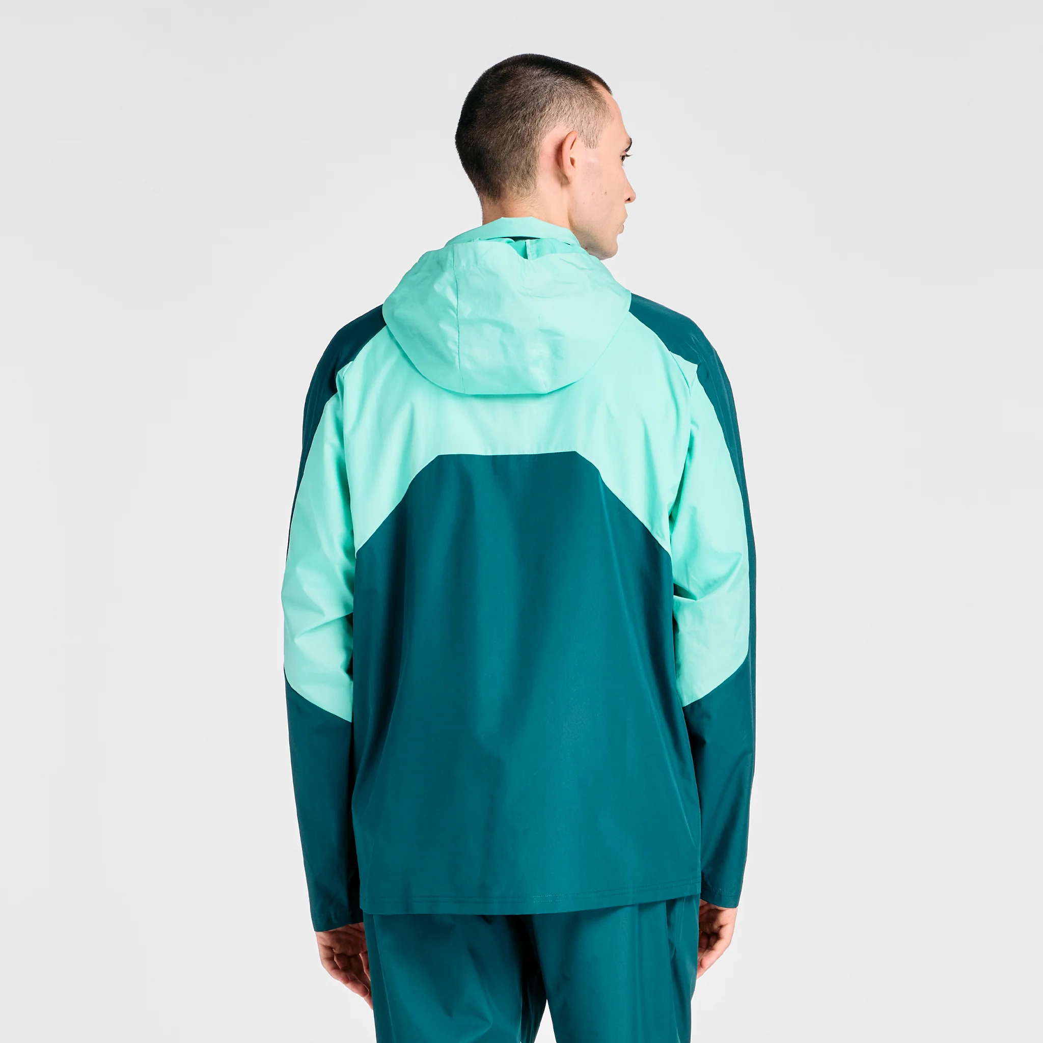 New Balance Mens Utility Woven Jacket | Medusa - Image 2