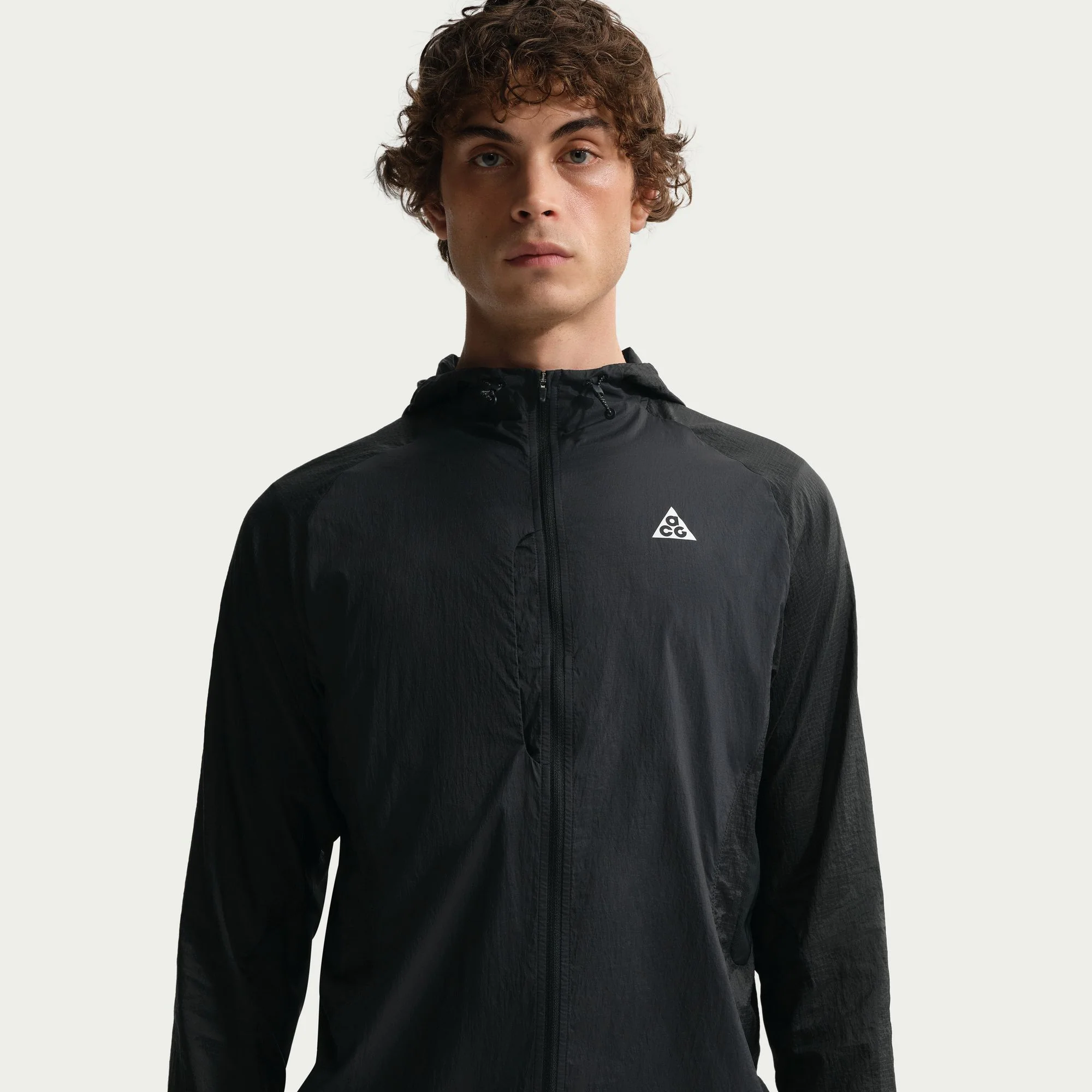 Nike Mens ACG "Aireez" Trail Running Jacket | Black/Summit White - Image 3