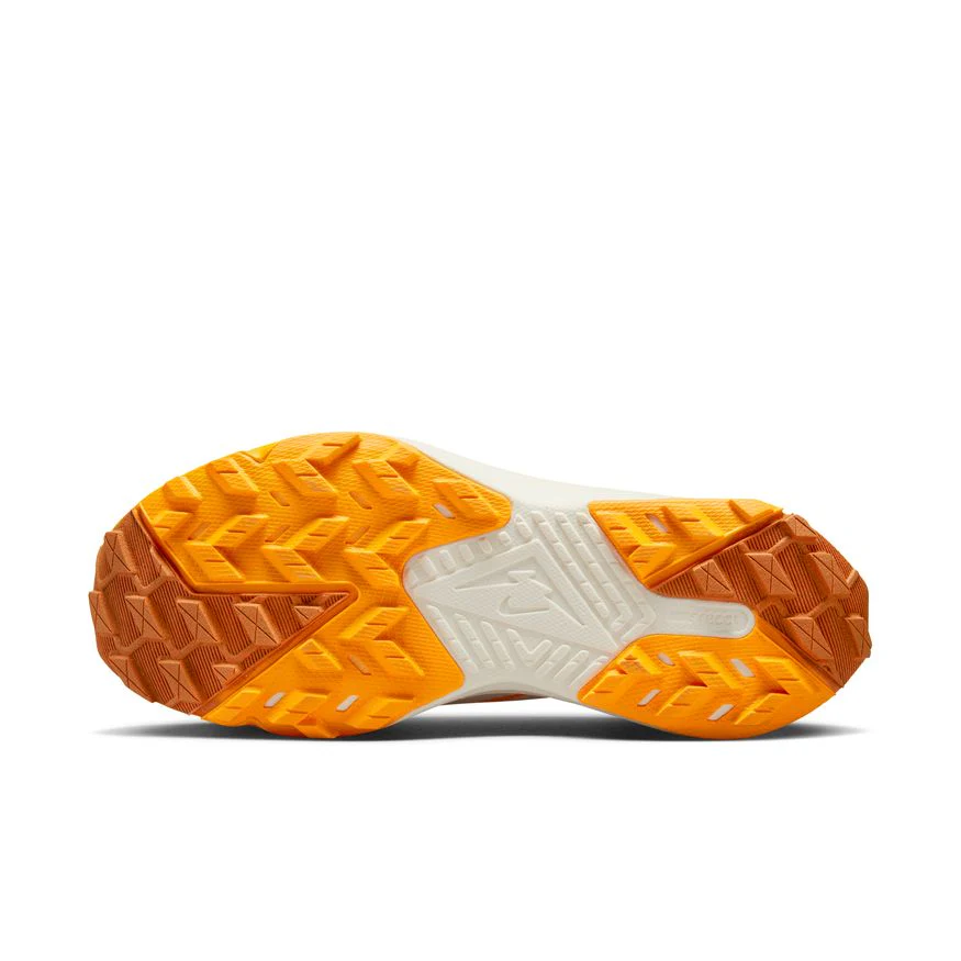 Nike Womens React Terra Kiger 9 | Melon Tint/Bright Mandarin - Image 6