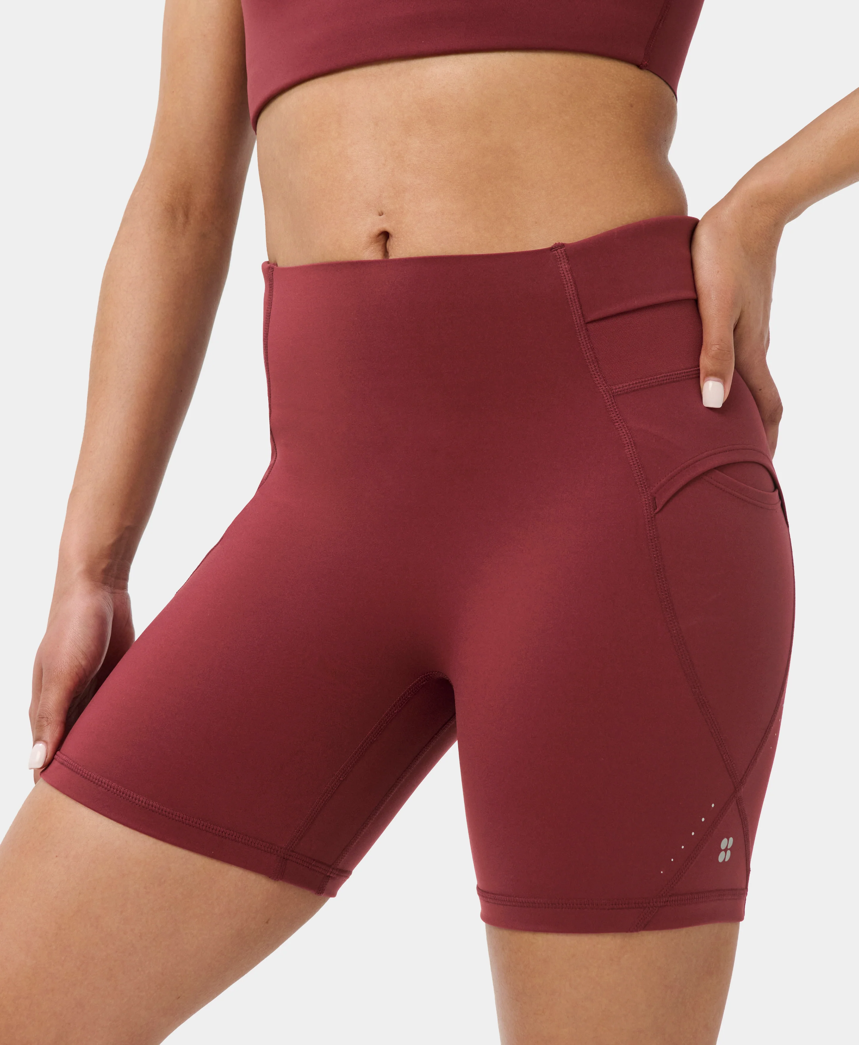 Sweaty Betty Runners High 6" Shorts | Merlot Red - Image 3